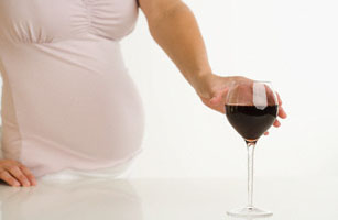 Study O K S Light Drinking During Pregnancy Too Good To Be True Time Com