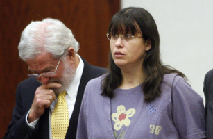 Andrea Yates (R) and her attorney George