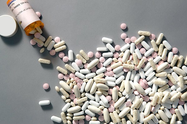 Prescription Drug Overdose Epidemic 8 Health Stories To Watch In 2012