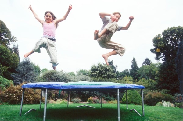 Afdeling Midler tricky Trampolines Are Too Dangerous to Use at Home, Pediatricians Caution |  TIME.com