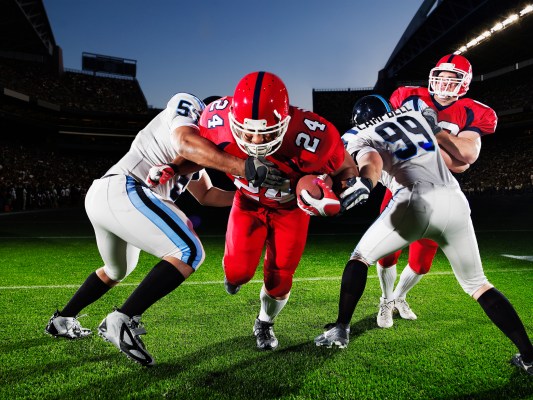 Even Football Players Without Concussions Show Signs of Brain Injury ...